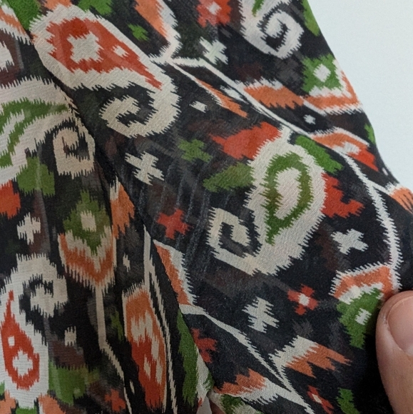 Veronica Beard Cabo Boho Paisley printed silk blouse sz 6 - Picture 10 of 10